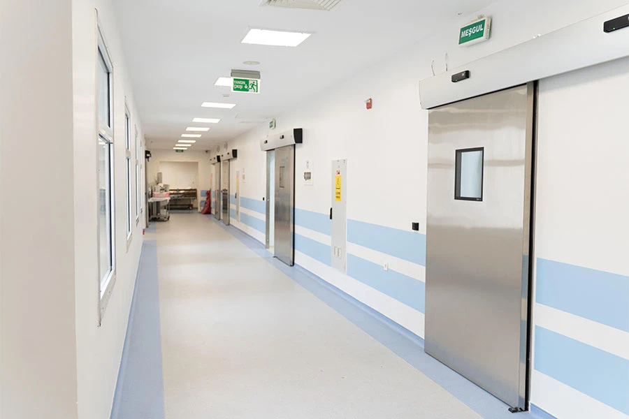 5 Key Factors to Consider When Choosing a Hospital Door