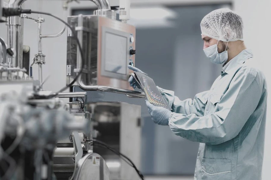 iCat Hygienic Doors for Cleanrooms and Laboratories